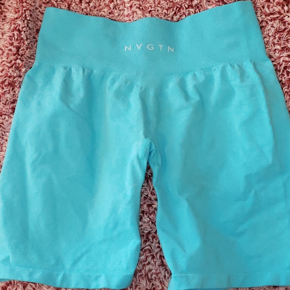 NVGTN seamless biker shorts, aqua blue